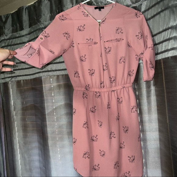 Pink Umbrella Dress - Picture 2 of 6